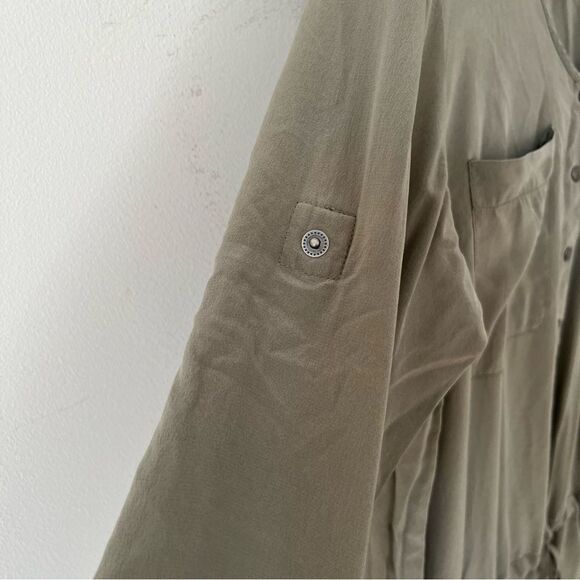 Club Monaco Sage Green Cargo Drawstring Waist 3/4 Length 100% Silk Dress - Picture 5 of 10